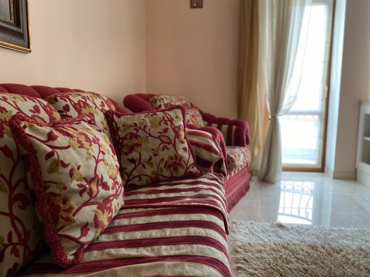 Grand Apartment Lviv Exterior photo